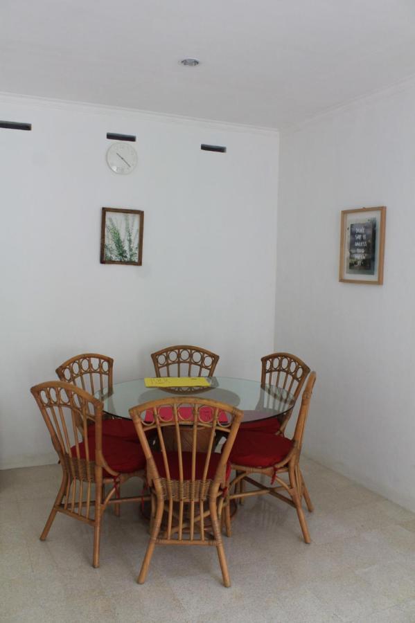 The Forest Villa Bogor Buitenkant foto